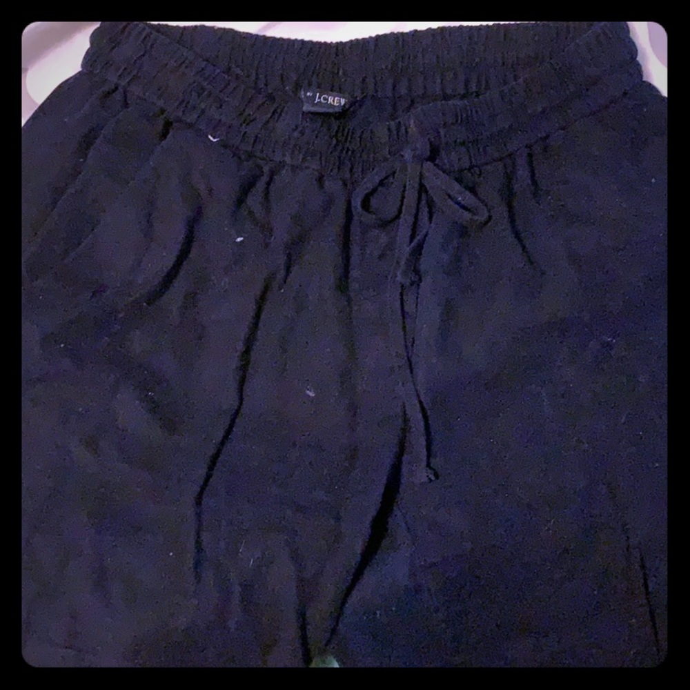 J CREW LINEN CAPRI PANTS IN NAVY